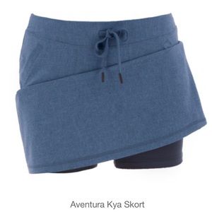 REI Aventura Women’s Blue Kya Skort